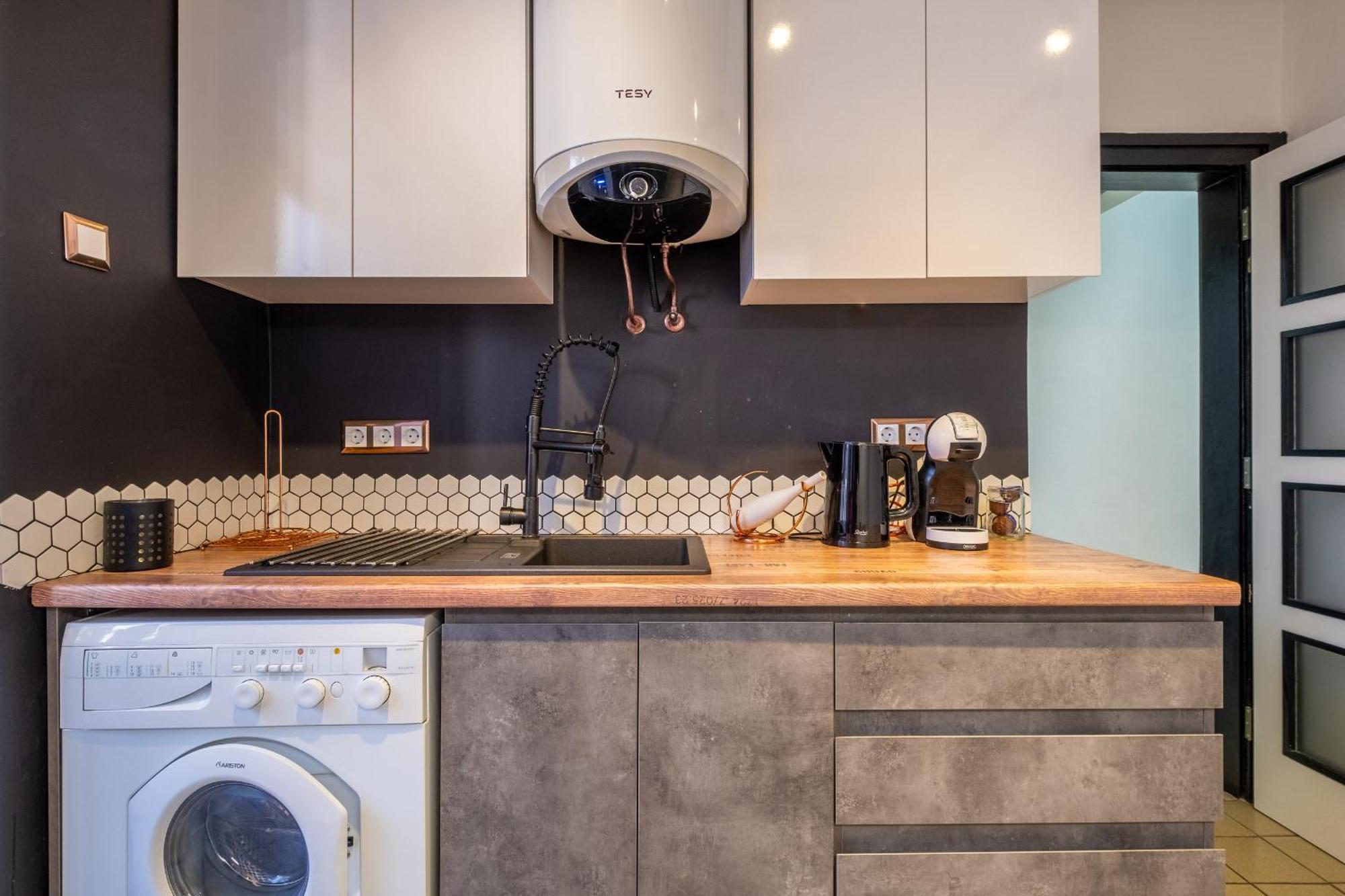 Modern , Spacious 2Br Apartment In Top Center 索菲亞 外观 照片